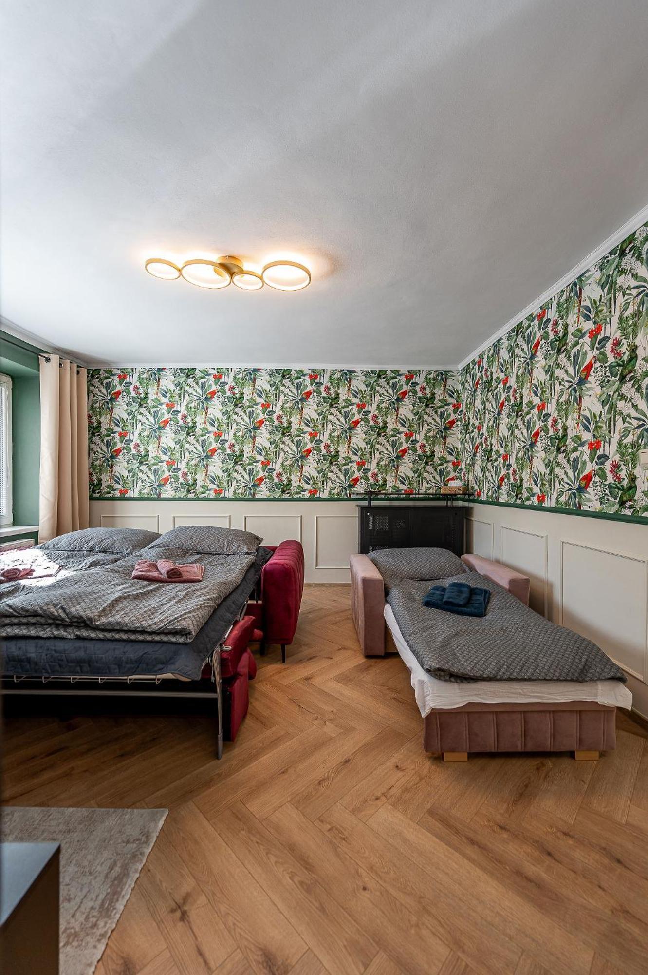 Luxusny Apartman Pri Nemocnici Кошице Екстериор снимка